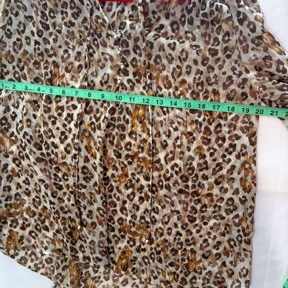 By The River Top Womens Large Brown Leopard Metallic Sheer Smocked Cuff Flowy - Picture 6 of 10